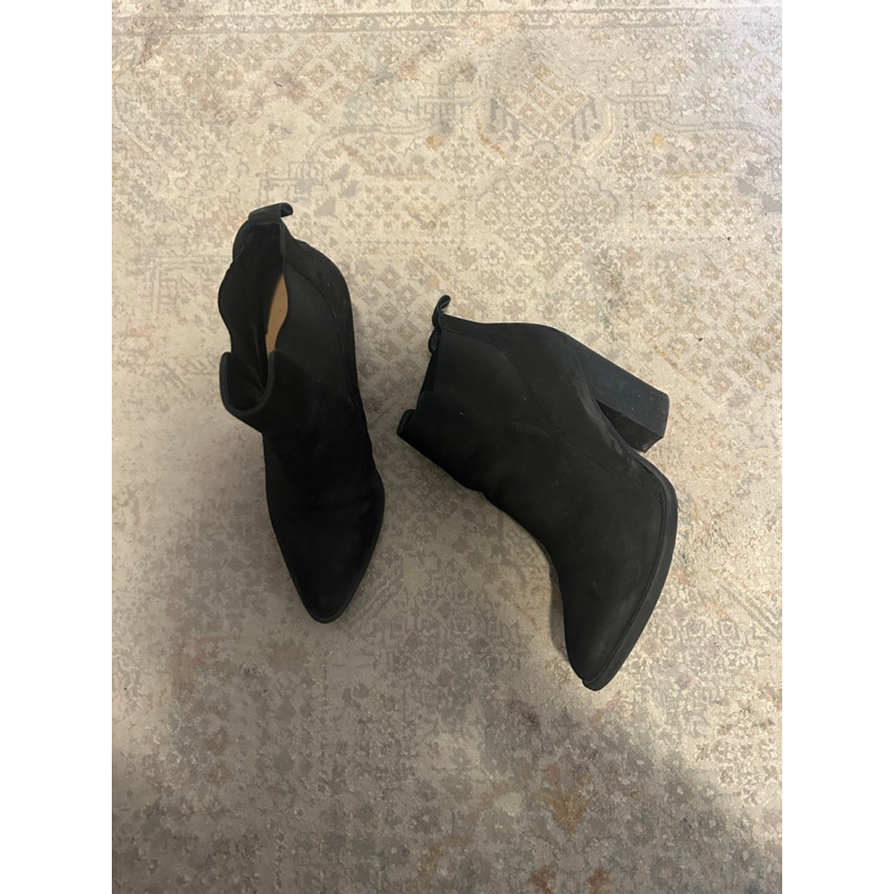 Women's Kazar Black Suede Ankle Boots & Booties Size 9